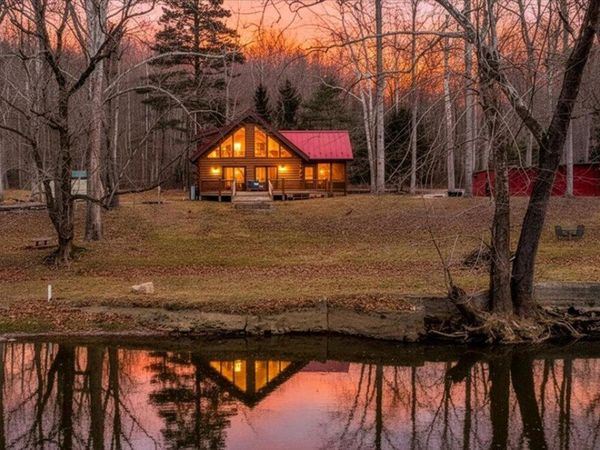 252 S River RD, Covington, VA 24426