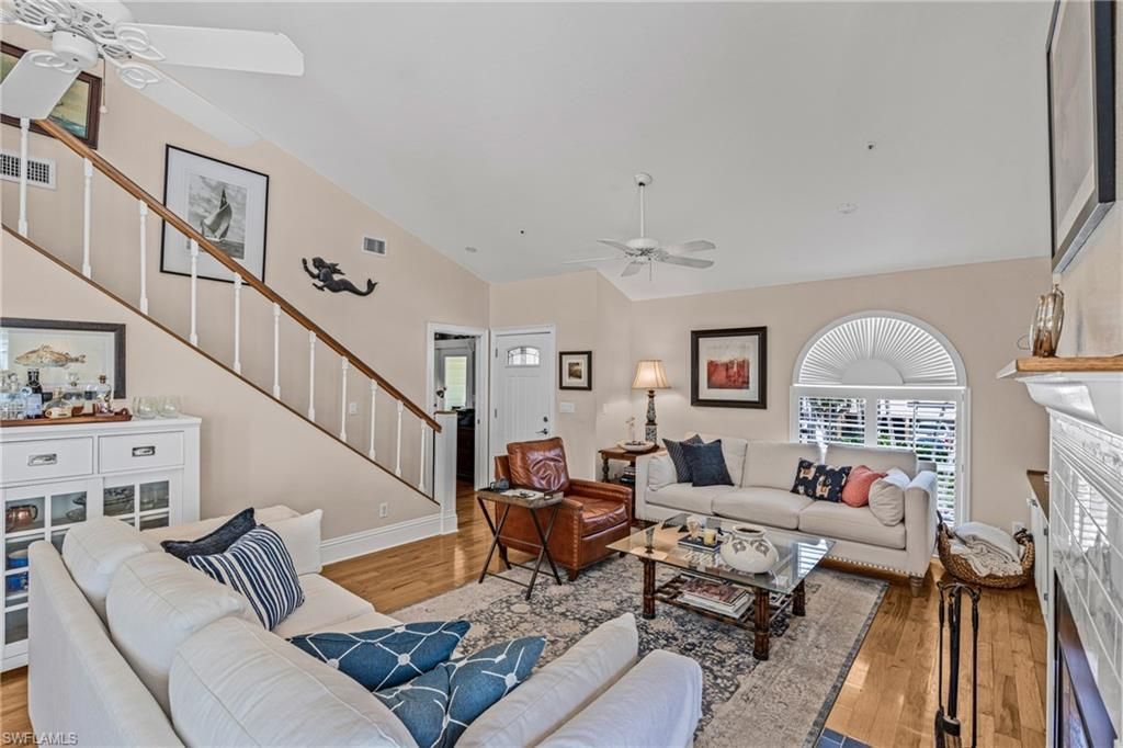 188 Bayview Ave, Fort Myers Beach, FL 33931 Photo