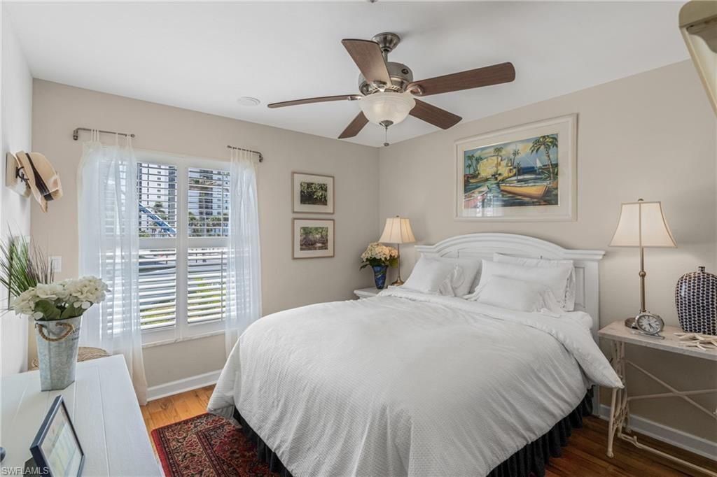 188 Bayview Ave, Fort Myers Beach, FL 33931 Photo