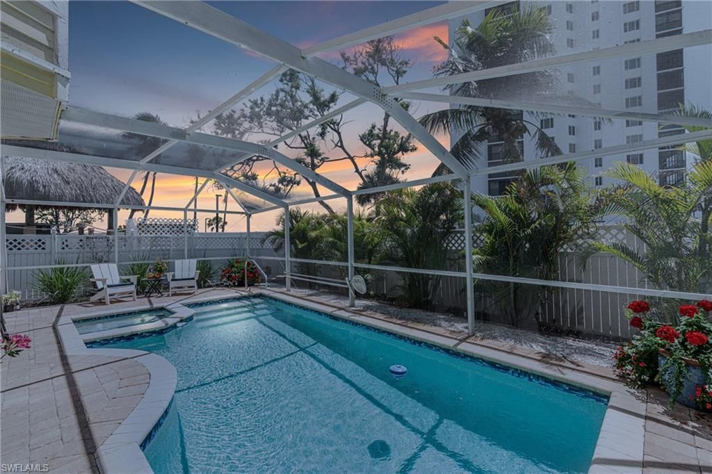 188 Bayview Ave, Fort Myers Beach, FL 33931 Photo