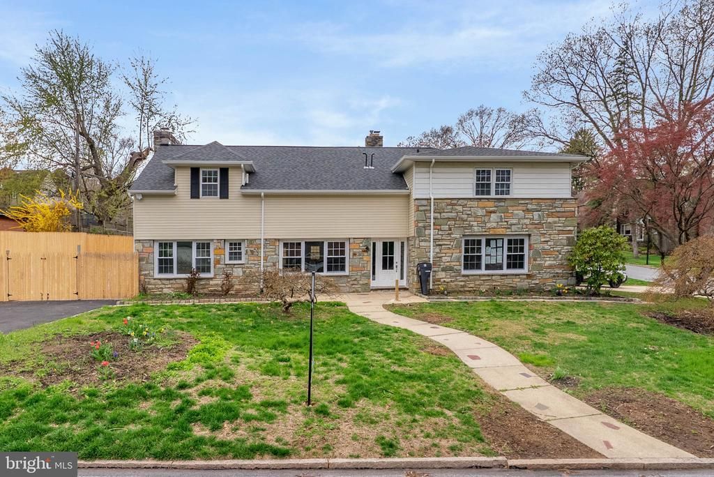 51 ACADEMY ROAD, BALA CYNWYD, PA 19004