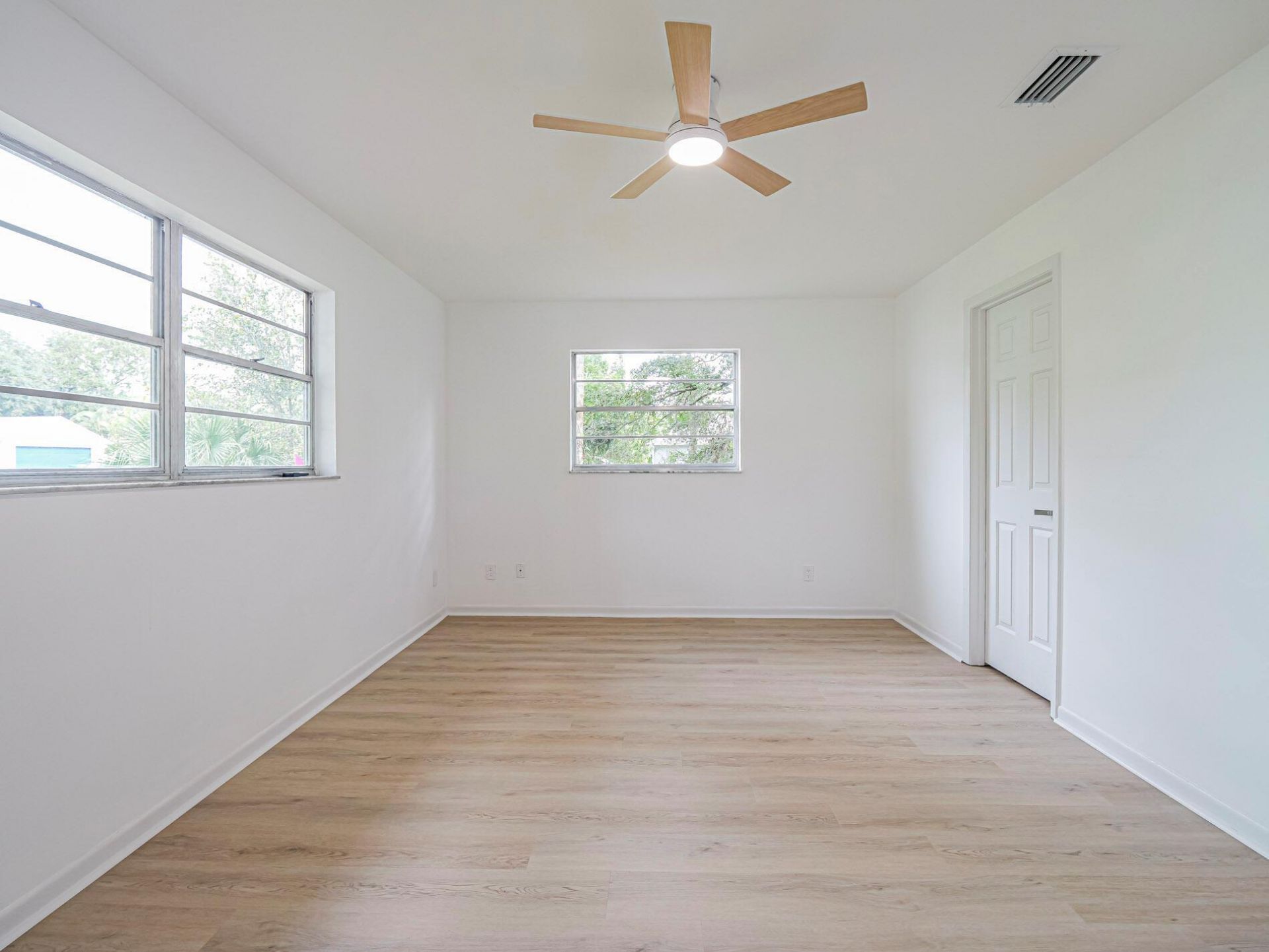 612 Bayharbor Terrace, Sebastian, FL 32958 Photo