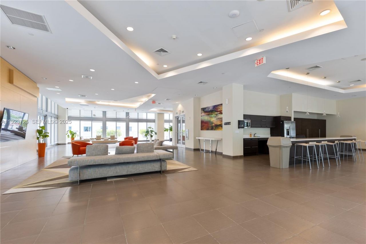 1111 SW 1st Ave, Unit 2614-N, Miami, FL 33130 Photo