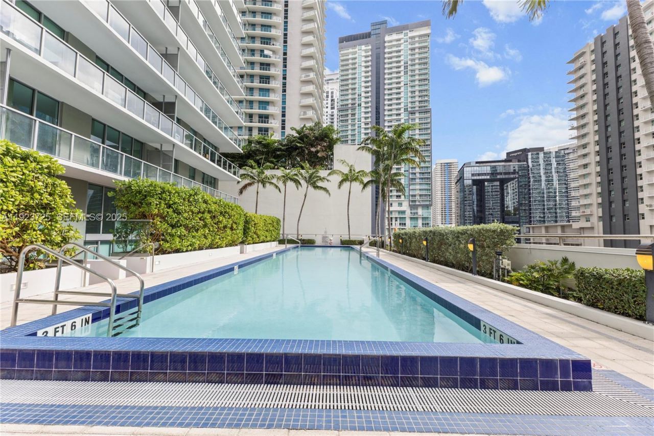 1111 SW 1st Ave, Unit 2614-N, Miami, FL 33130 Photo