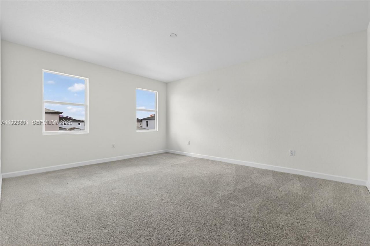 19431 340th Street, Miami, FL 33034 Photo