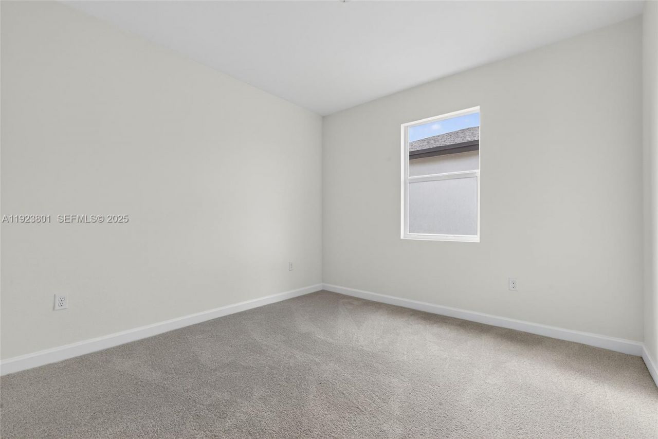 19431 340th Street, Miami, FL 33034 Photo