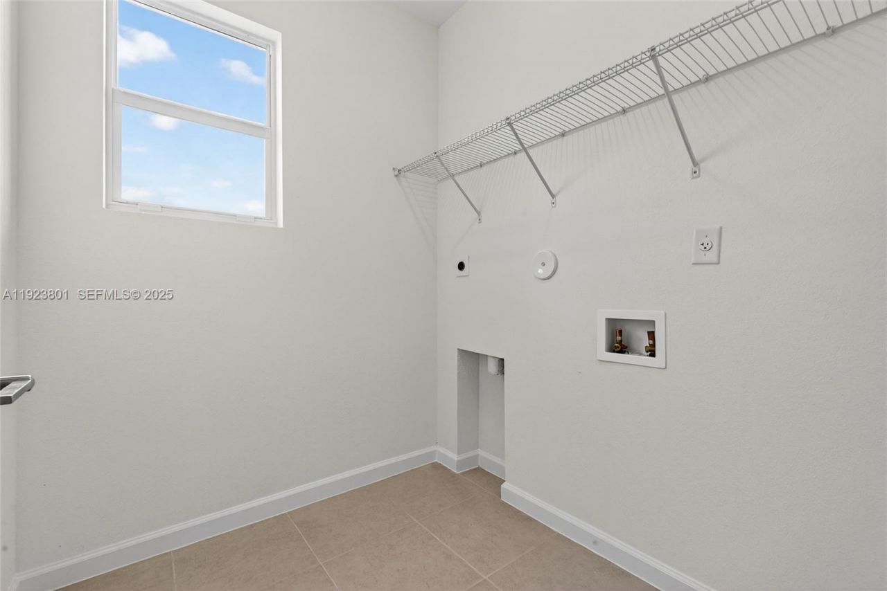 19431 340th Street, Miami, FL 33034 Photo