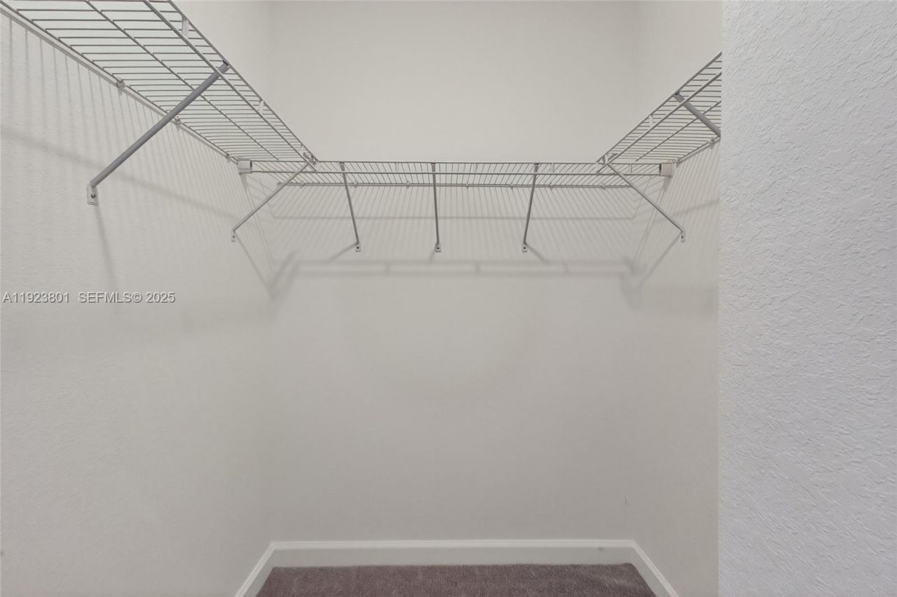 19431 340th Street, Miami, FL 33034 Photo