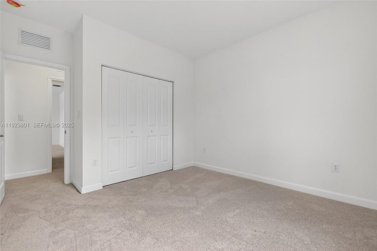 19431 340th Street, Miami, FL 33034 Photo