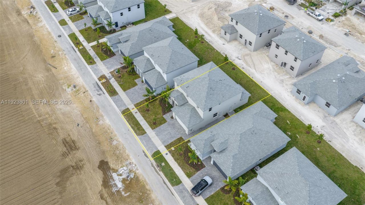 19431 340th Street, Miami, FL 33034 Photo