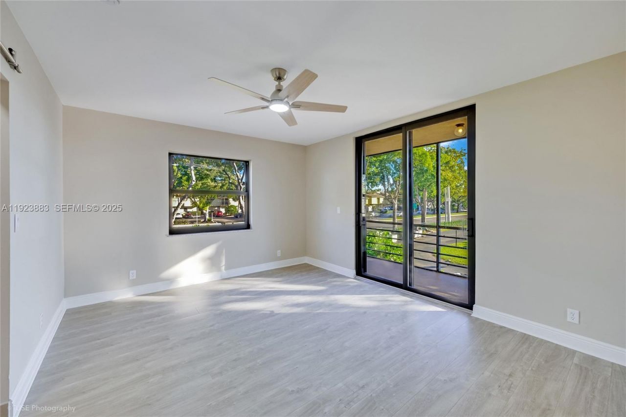 3361 NW 85th Ave, Unit 201, Coral Springs, FL 33065 Photo