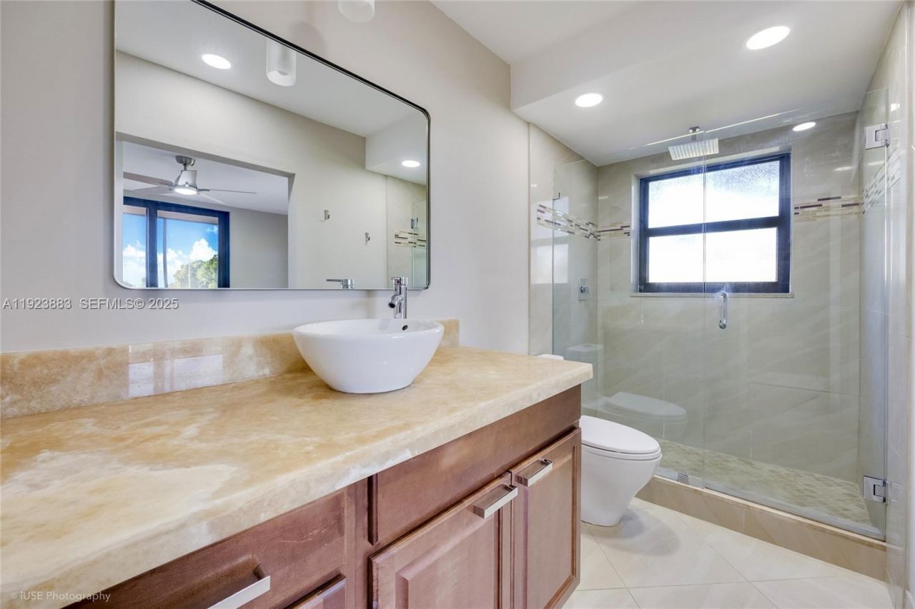 3361 NW 85th Ave, Unit 201, Coral Springs, FL 33065 Photo