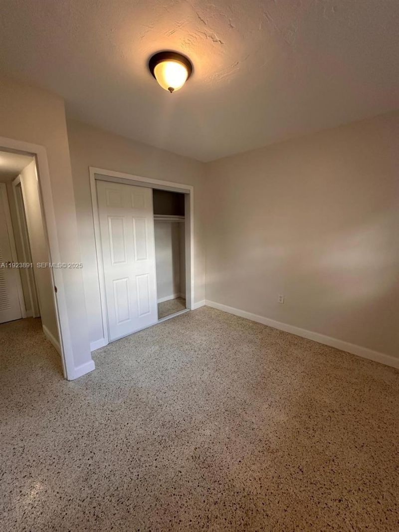 219 NW 10th Ave, Miami, FL 33128 Photo