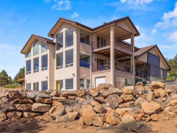 5976 Sunset Ridge Road, Klamath Falls, OR 97601