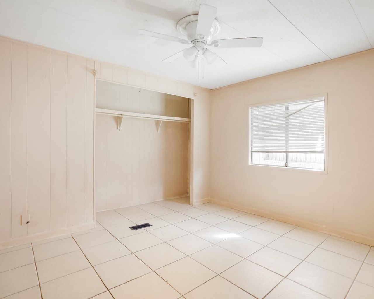 5863 SW 29th Ave, Fort Lauderdale, FL 33312 Photo