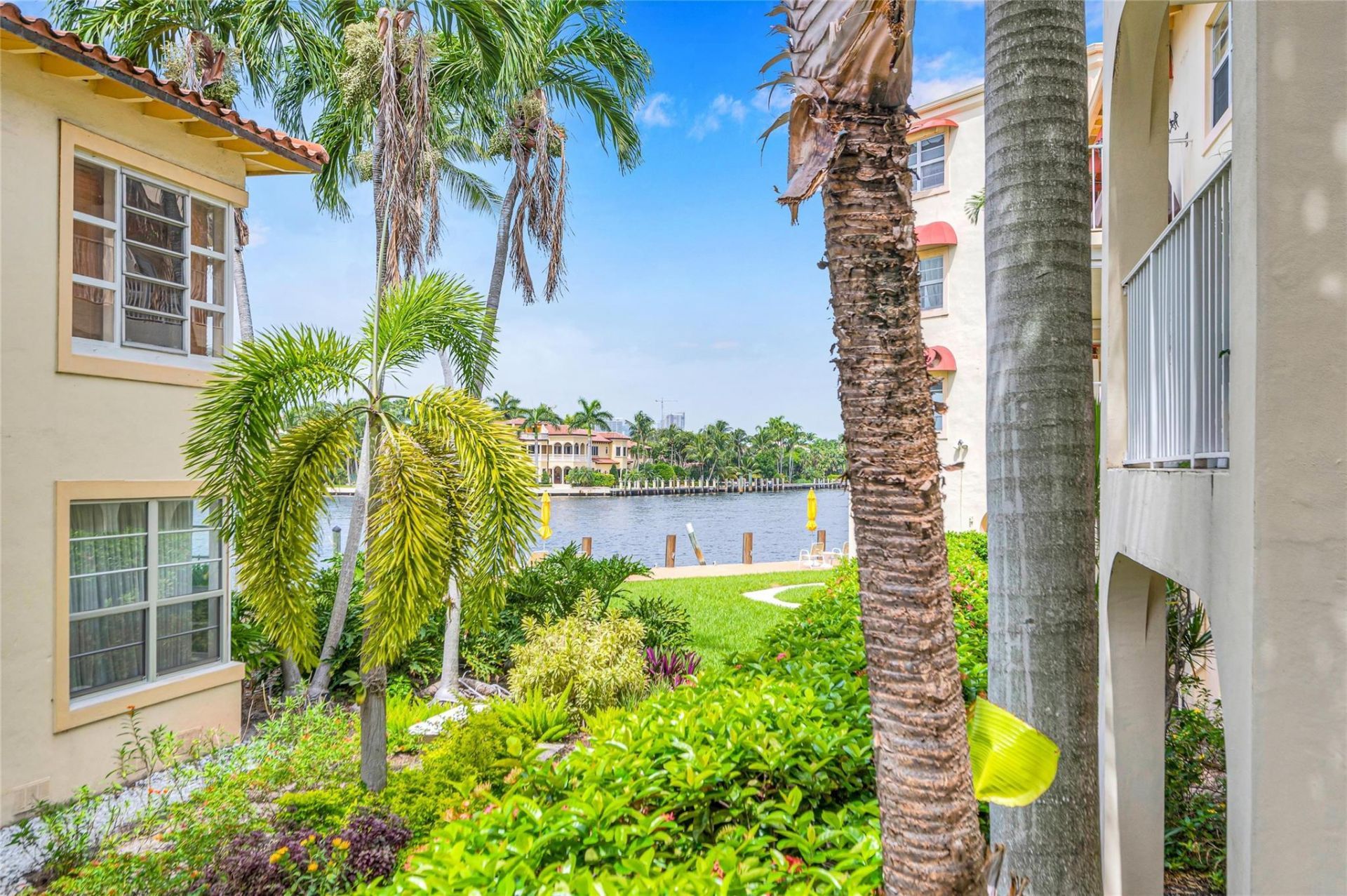 341 N Birch Road, Unit 204, Fort Lauderdale, FL 33304 Photo