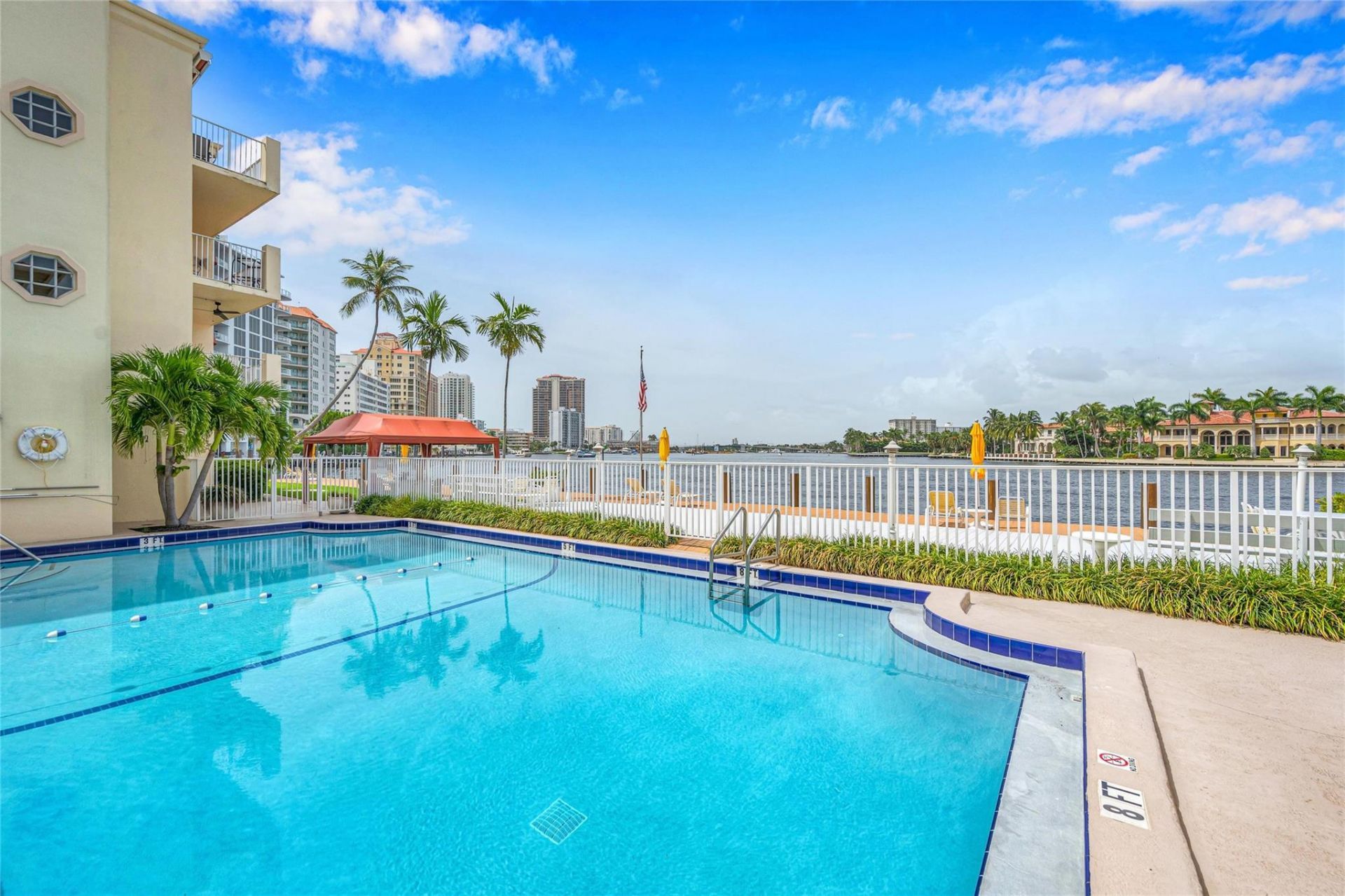 341 N Birch Road, Unit 204, Fort Lauderdale, FL 33304 Photo