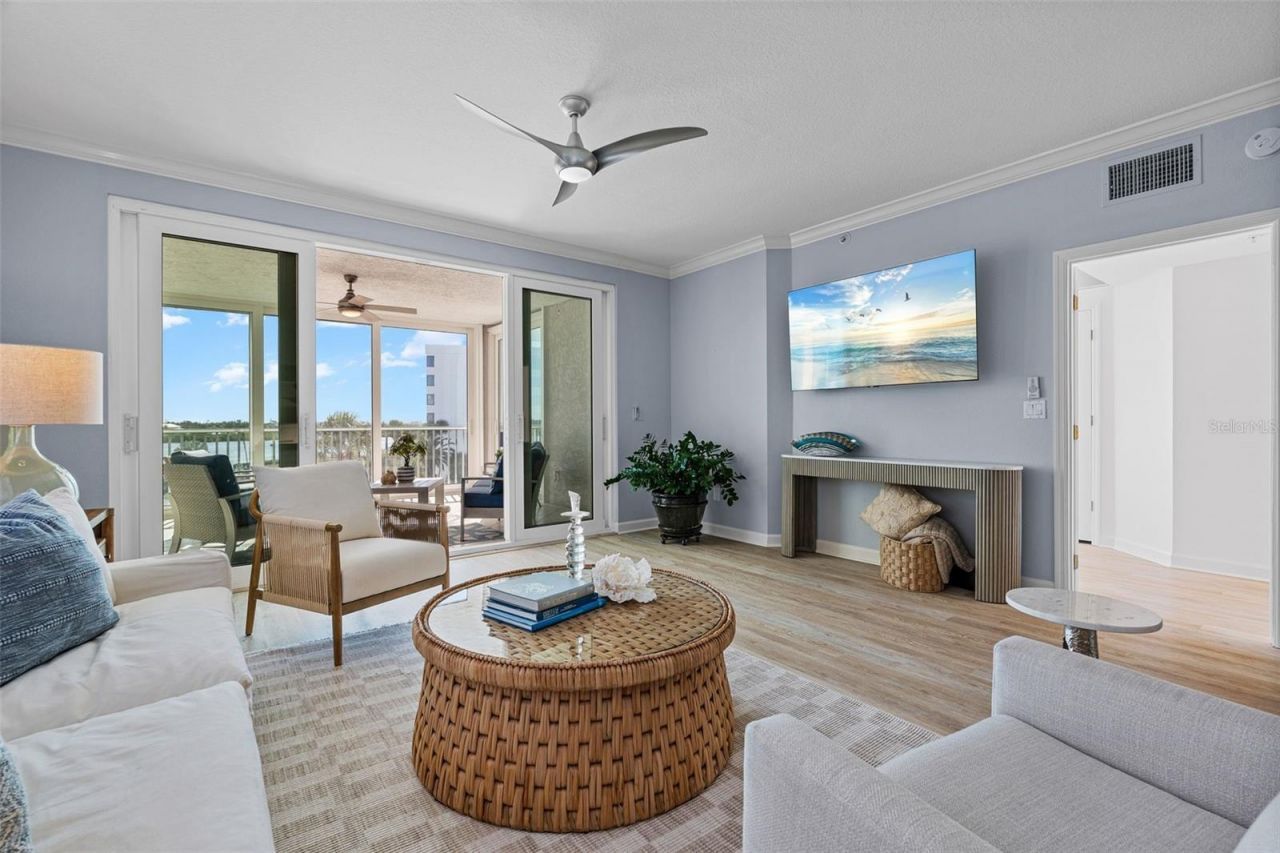 1240 Dolphin Bay Way, Unit 401, Sarasota, FL 34242 Photo