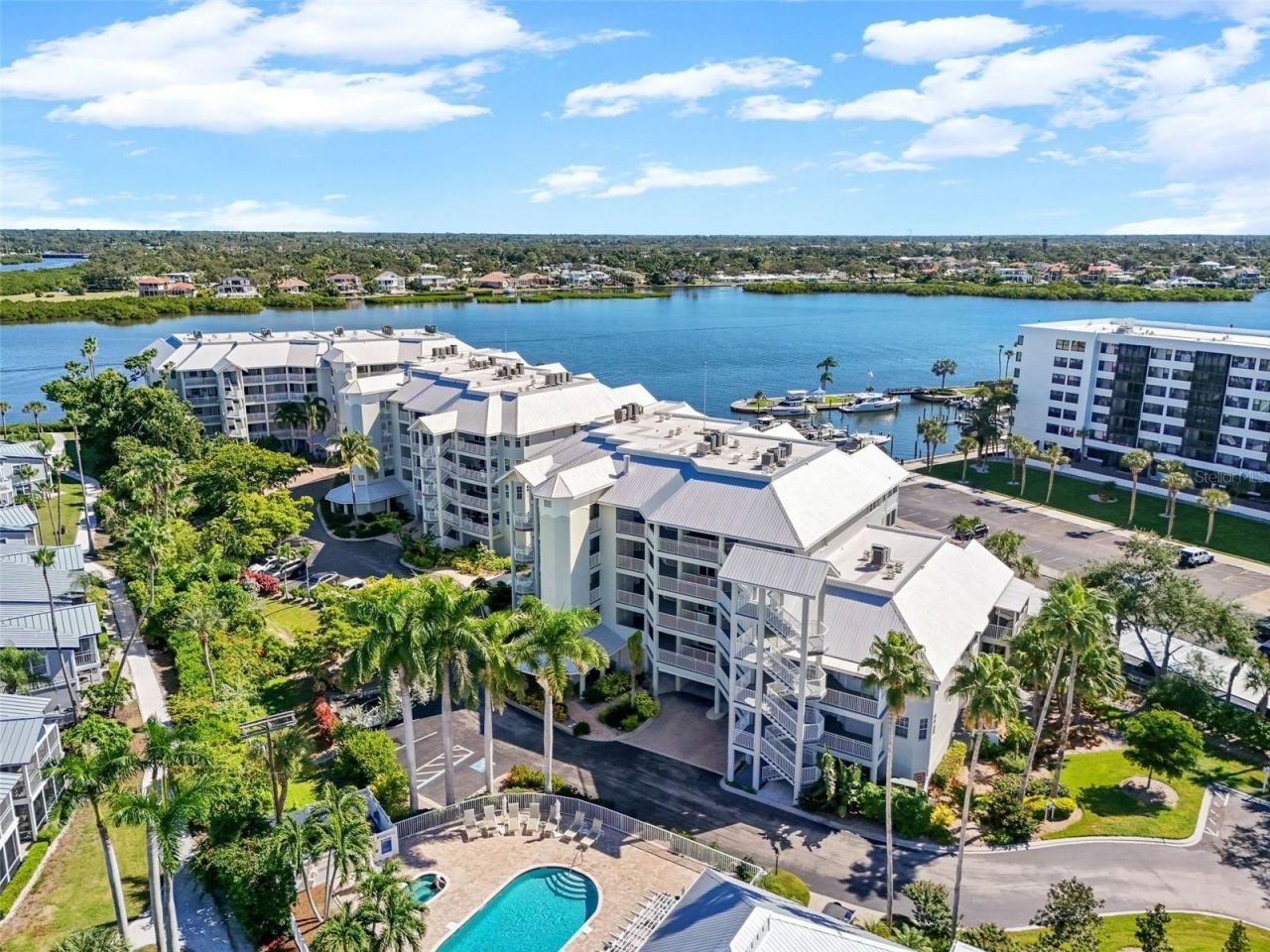 1240 Dolphin Bay Way, Unit 401, Sarasota, FL 34242 Photo