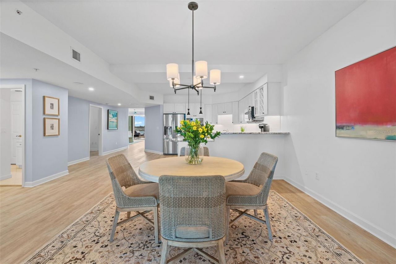 1240 Dolphin Bay Way, Unit 401, Sarasota, FL 34242 Photo