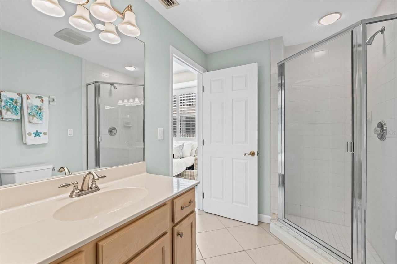 1260 Dolphin Bay Way, Unit 404, Sarasota, FL 34242 Photo