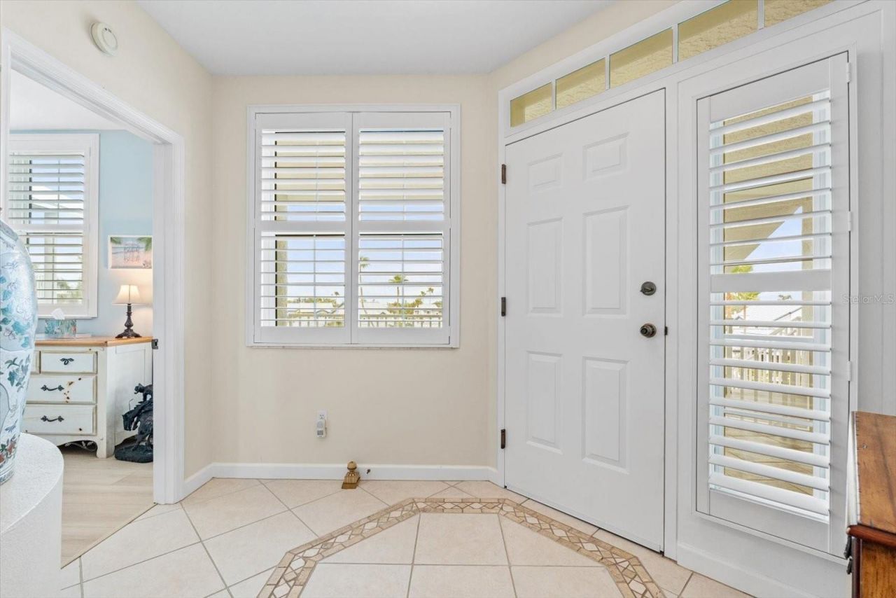 1260 Dolphin Bay Way, Unit 404, Sarasota, FL 34242 Photo