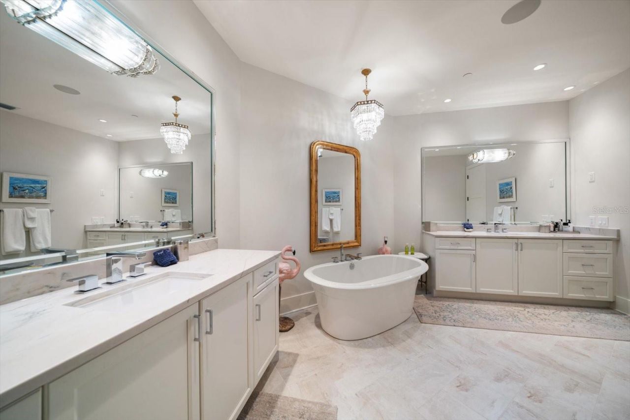 8 Palm Terrace, Unit 605, Belleair, FL 33756 Photo