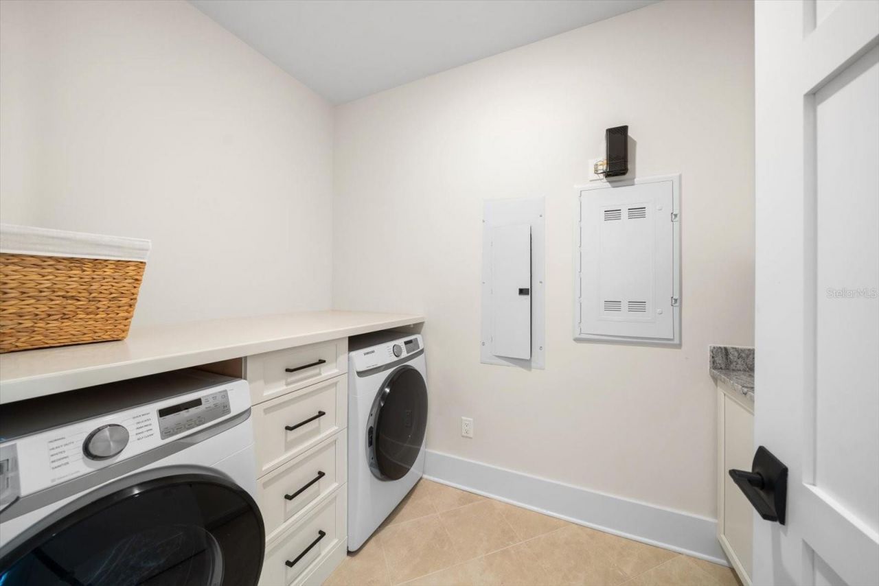 8 Palm Terrace, Unit 605, Belleair, FL 33756 Photo