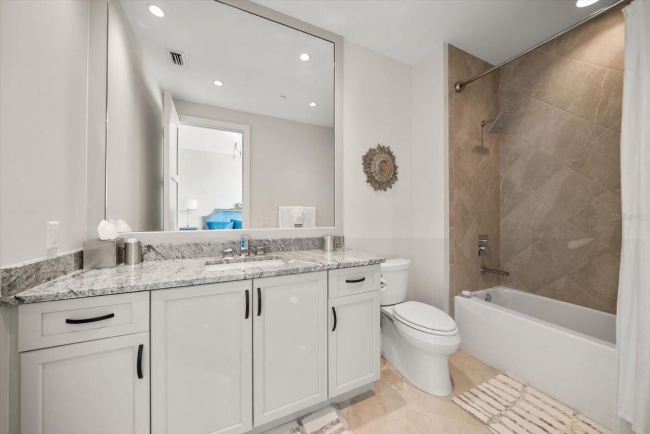 8 Palm Terrace, Unit 605, Belleair, FL 33756 Photo