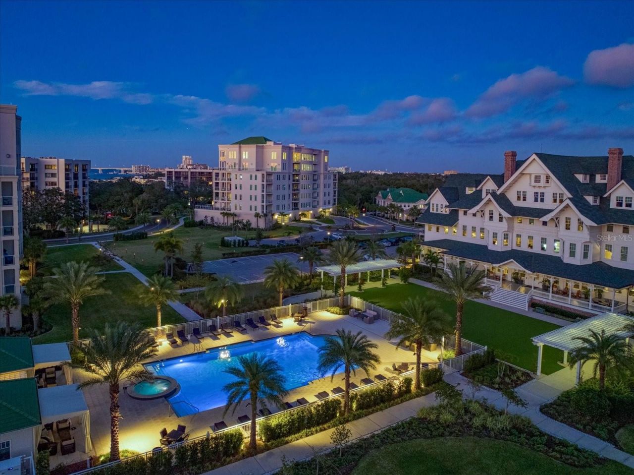 8 Palm Terrace, Unit 605, Belleair, FL 33756 Photo