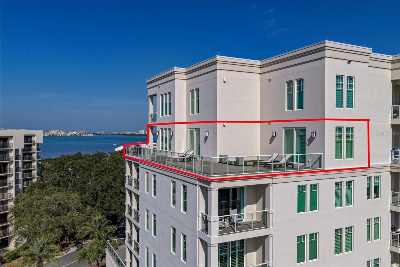 8 Palm Terrace, Unit 605, Belleair, FL 33756 Photo