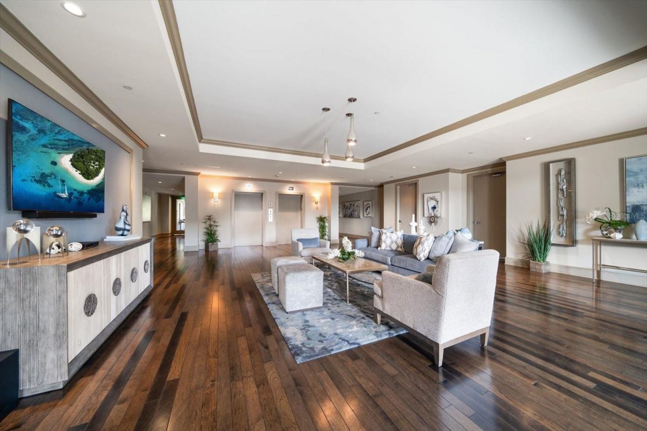 8 Palm Terrace, Unit 605, Belleair, FL 33756 Photo