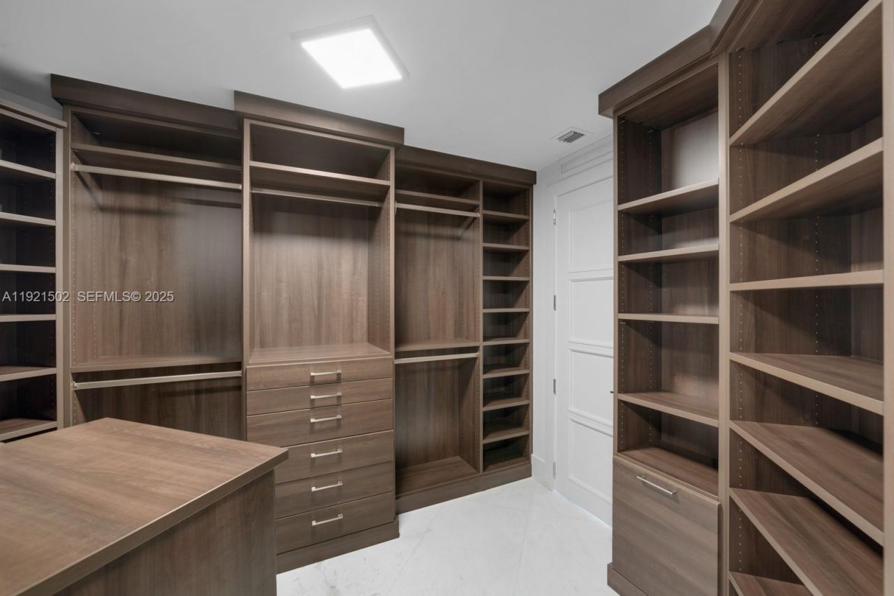 1643 Brickell Ave, Unit PH4902, Miami, FL 33129 Photo