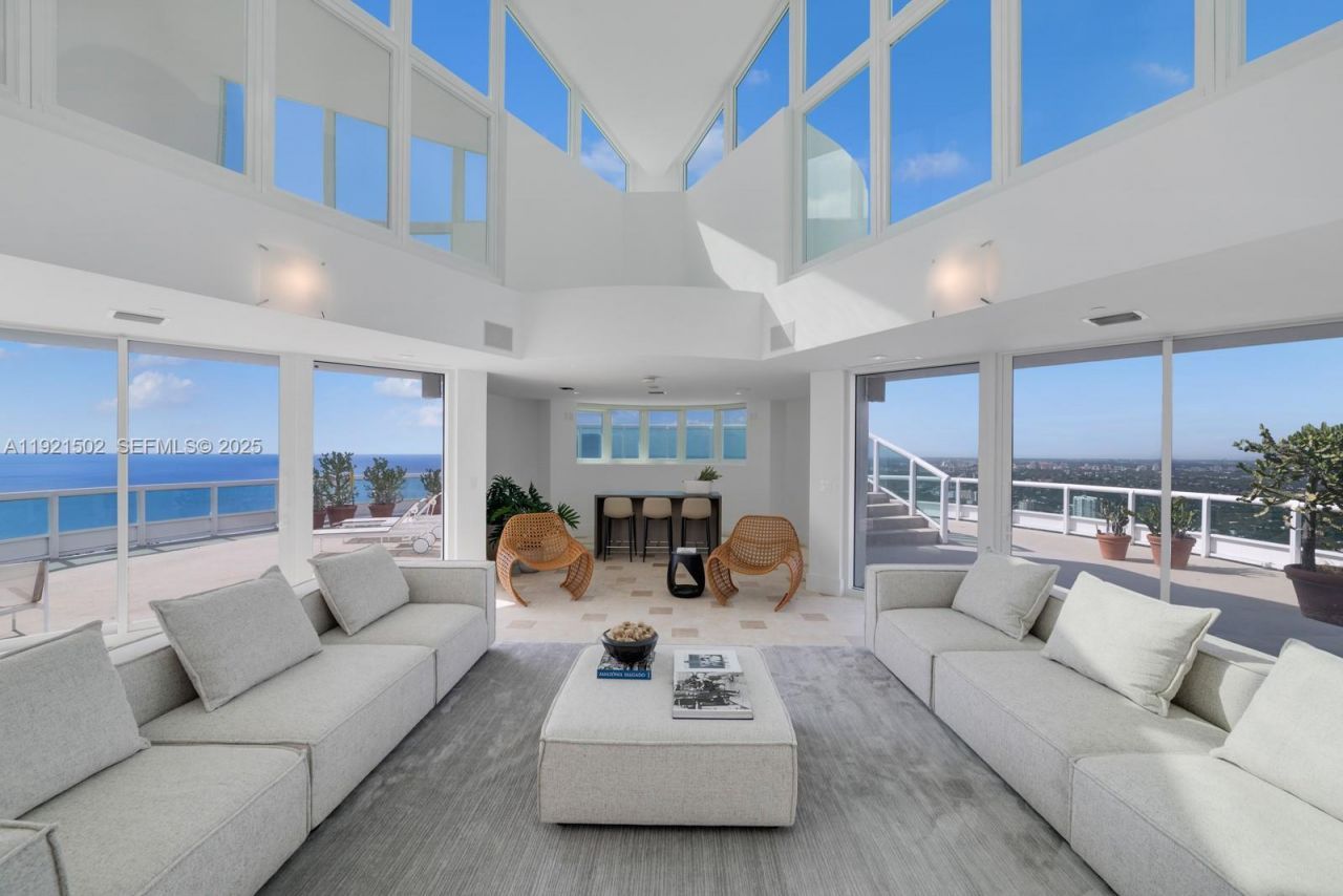 1643 Brickell Ave, Unit PH4902, Miami, FL 33129 Photo