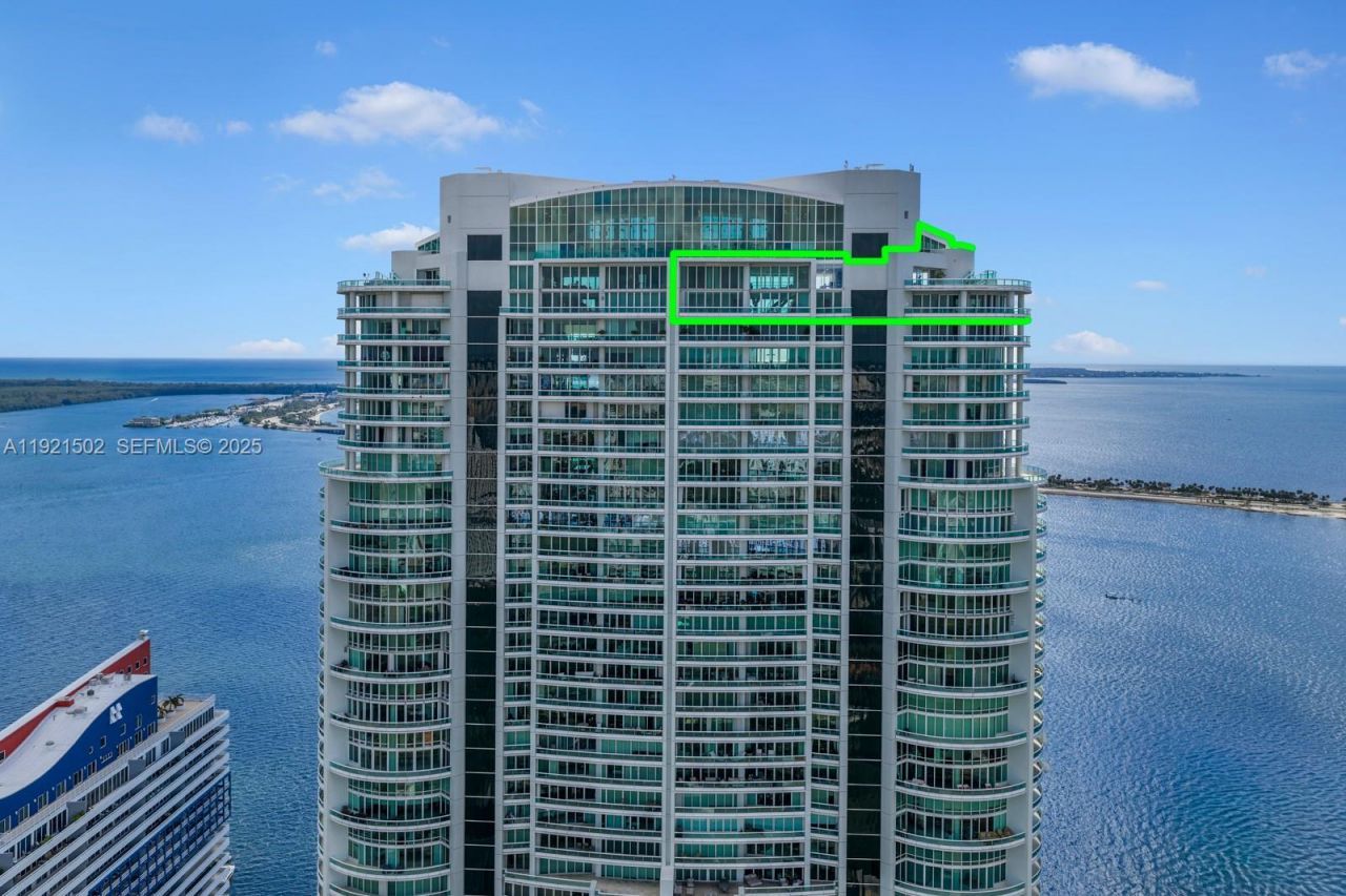 1643 Brickell Ave, Unit PH4902, Miami, FL 33129 Photo