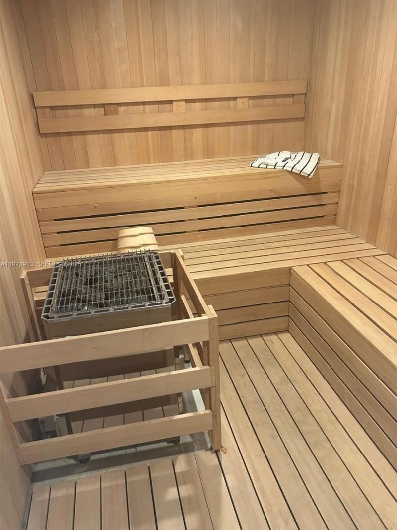 17550 Collins Ave, Unit 1204, Sunny Isles Beach, FL 33160 Photo