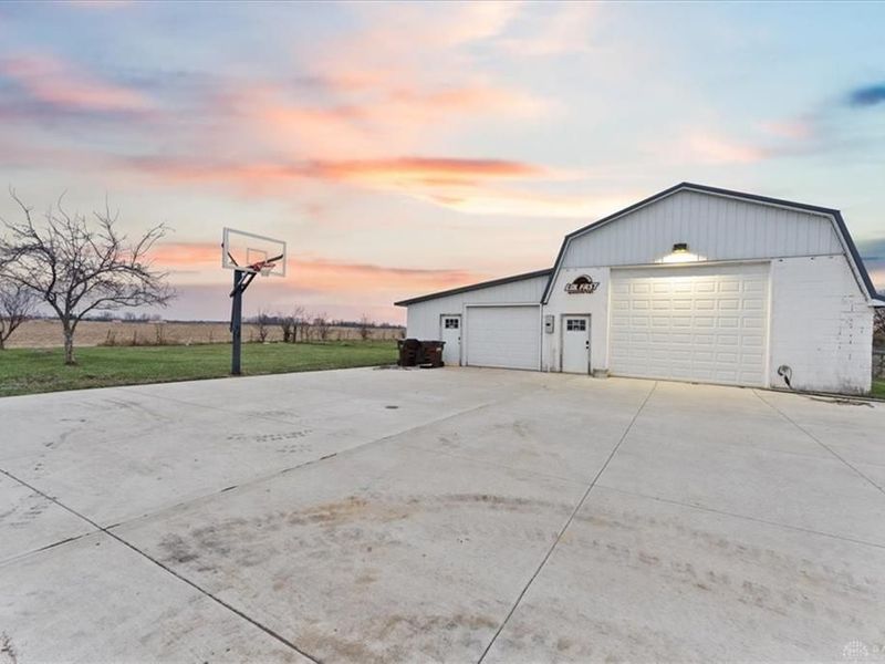 15566 Little Richmond Road, New Lebanon, OH 45345 Photo 13