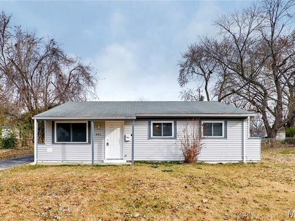 665 Central Parkway, Florissant, MO 63031
