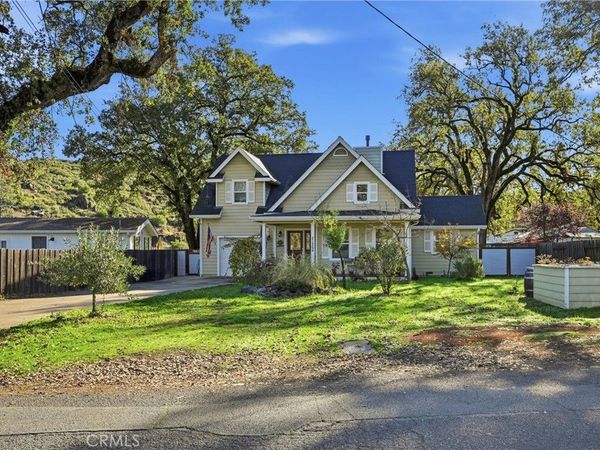 21264 Santa Clara Road, Middletown, CA 95461