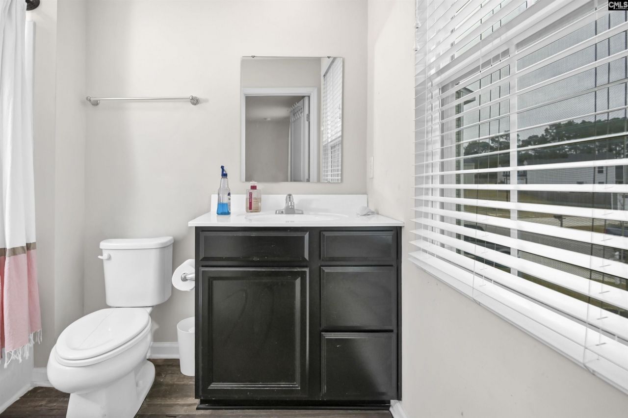 943 Sequoia Drive Photo 11