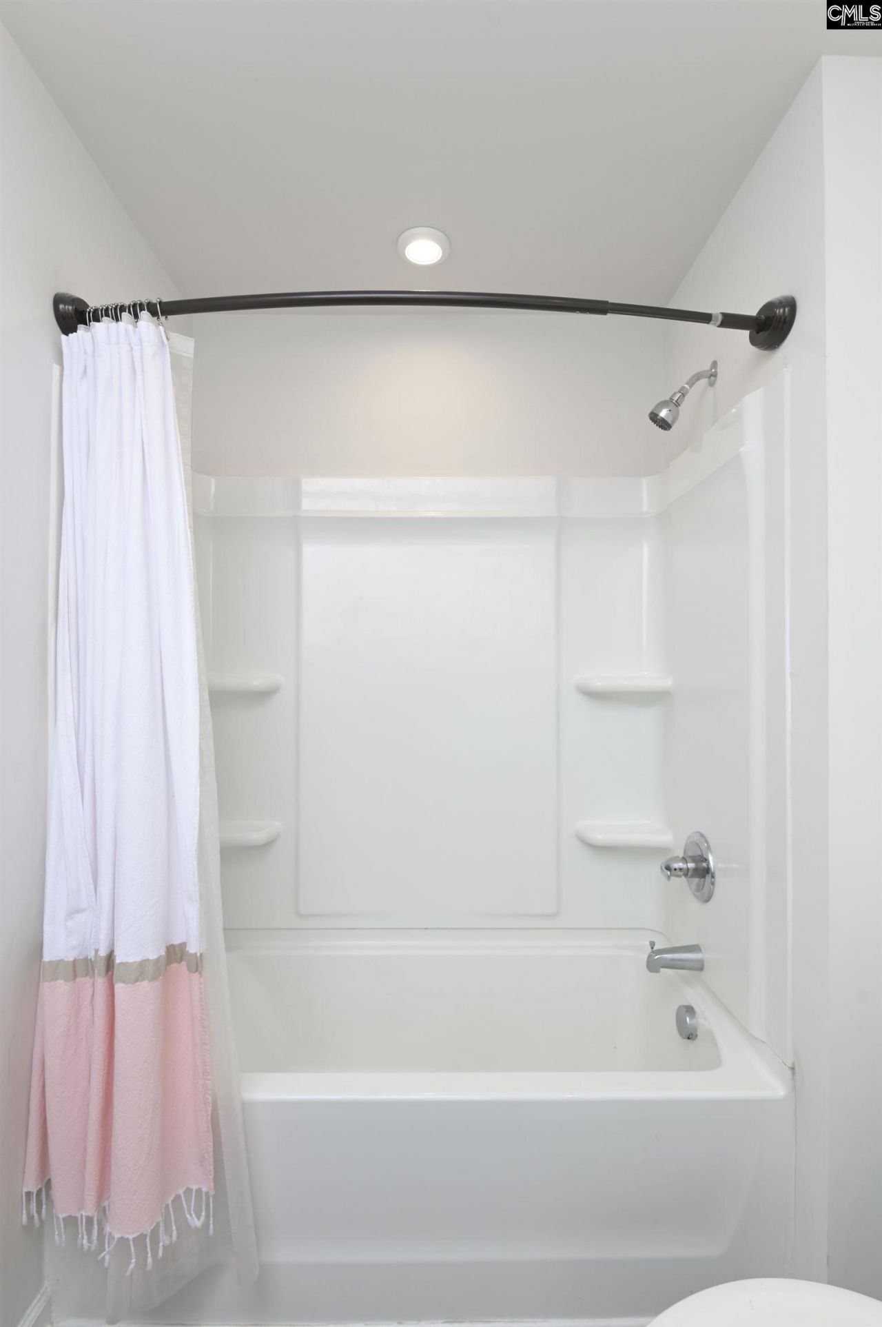 943 Sequoia Drive Photo 12