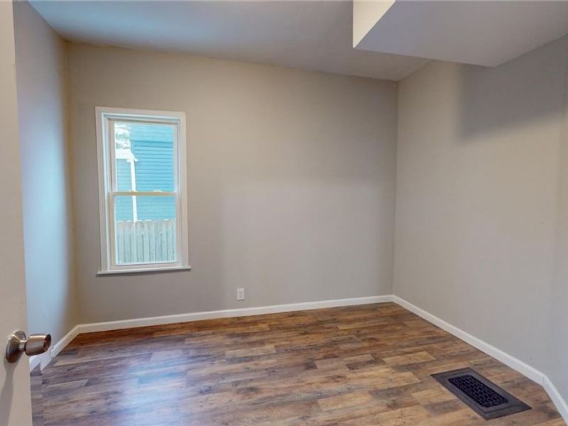 7803 Dearborn Avenue, Cleveland, OH 44102 Photo 6