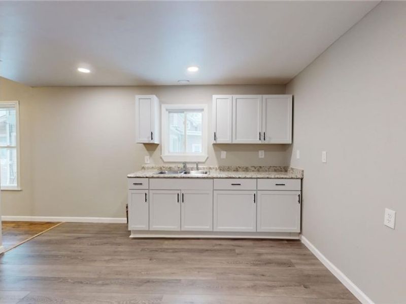 7803 Dearborn Avenue, Cleveland, OH 44102 Photo 9