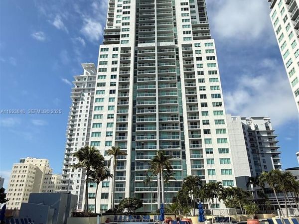 253 NE 2nd St, Unit 908, Miami, FL 33132