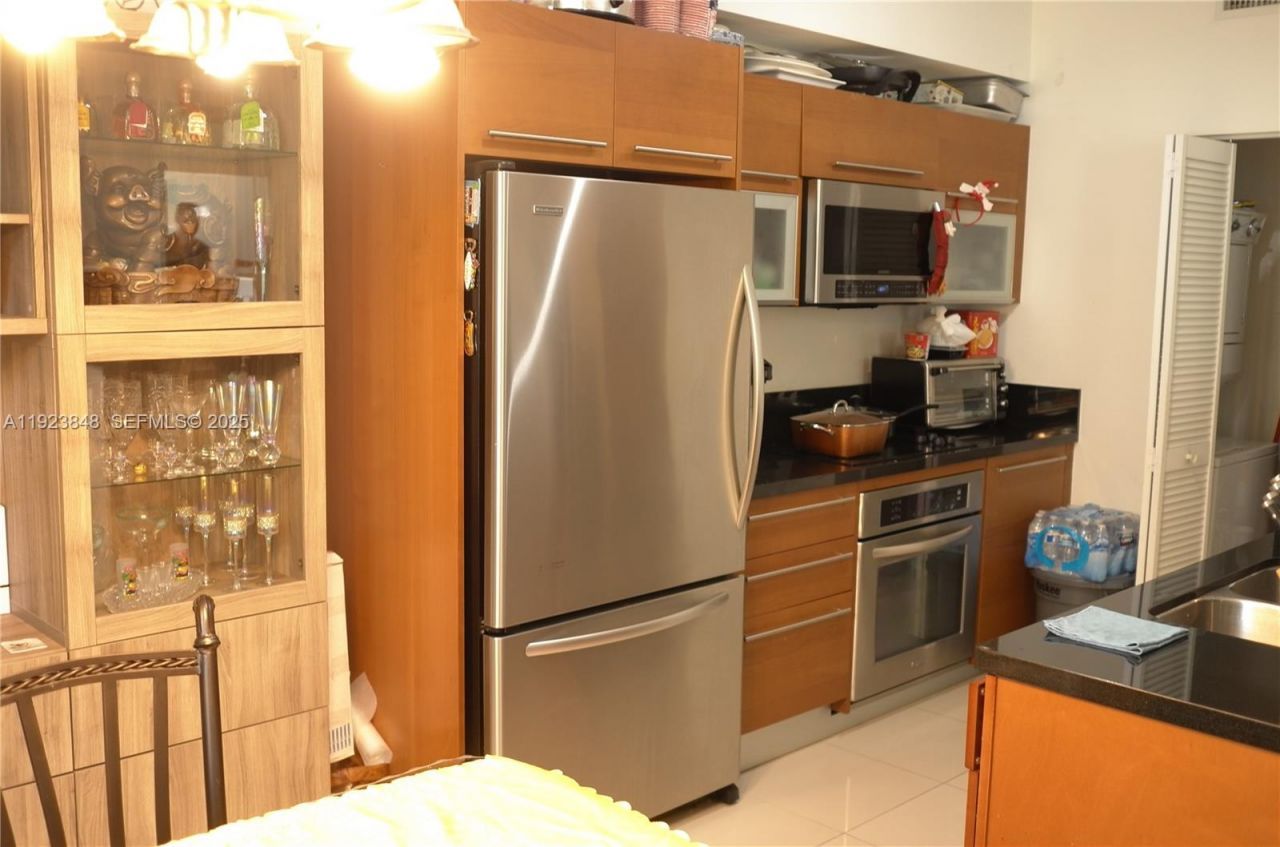 253 NE 2nd St, Unit 908, Miami, FL 33132 Photo