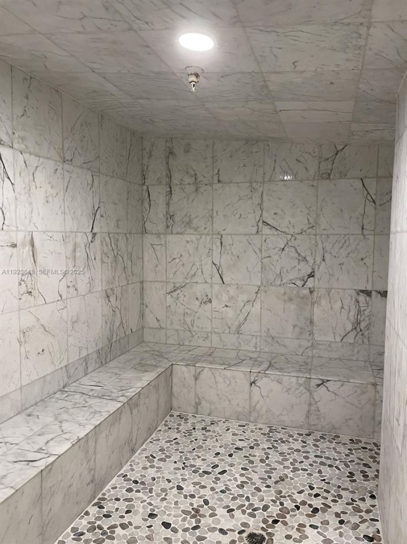 253 NE 2nd St, Unit 908, Miami, FL 33132 Photo