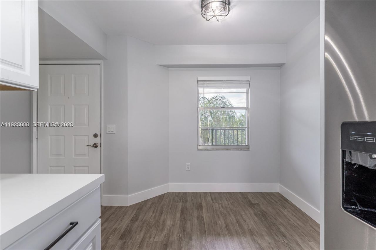 12955 SW 16th Ct, Unit 409M, Pembroke Pines, FL 33027 Photo