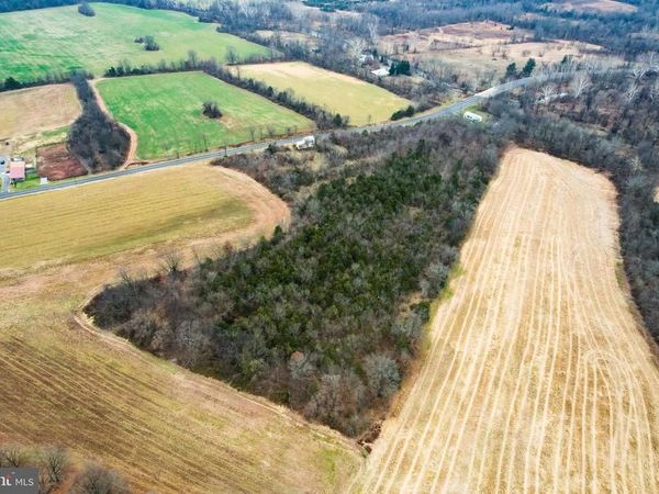 17268 ANNANDALE ROAD, EMMITSBURG, MD 21727