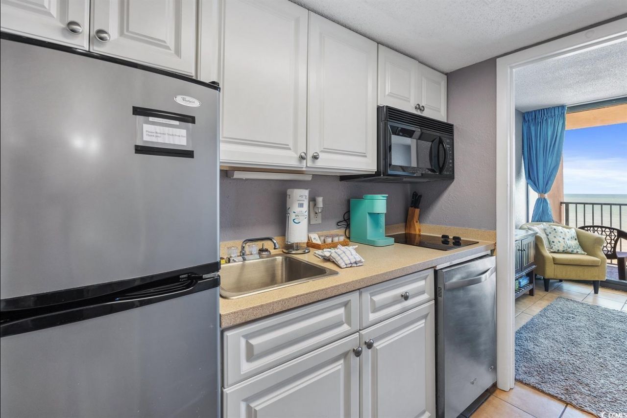 201 74th Ave. N Photo 6