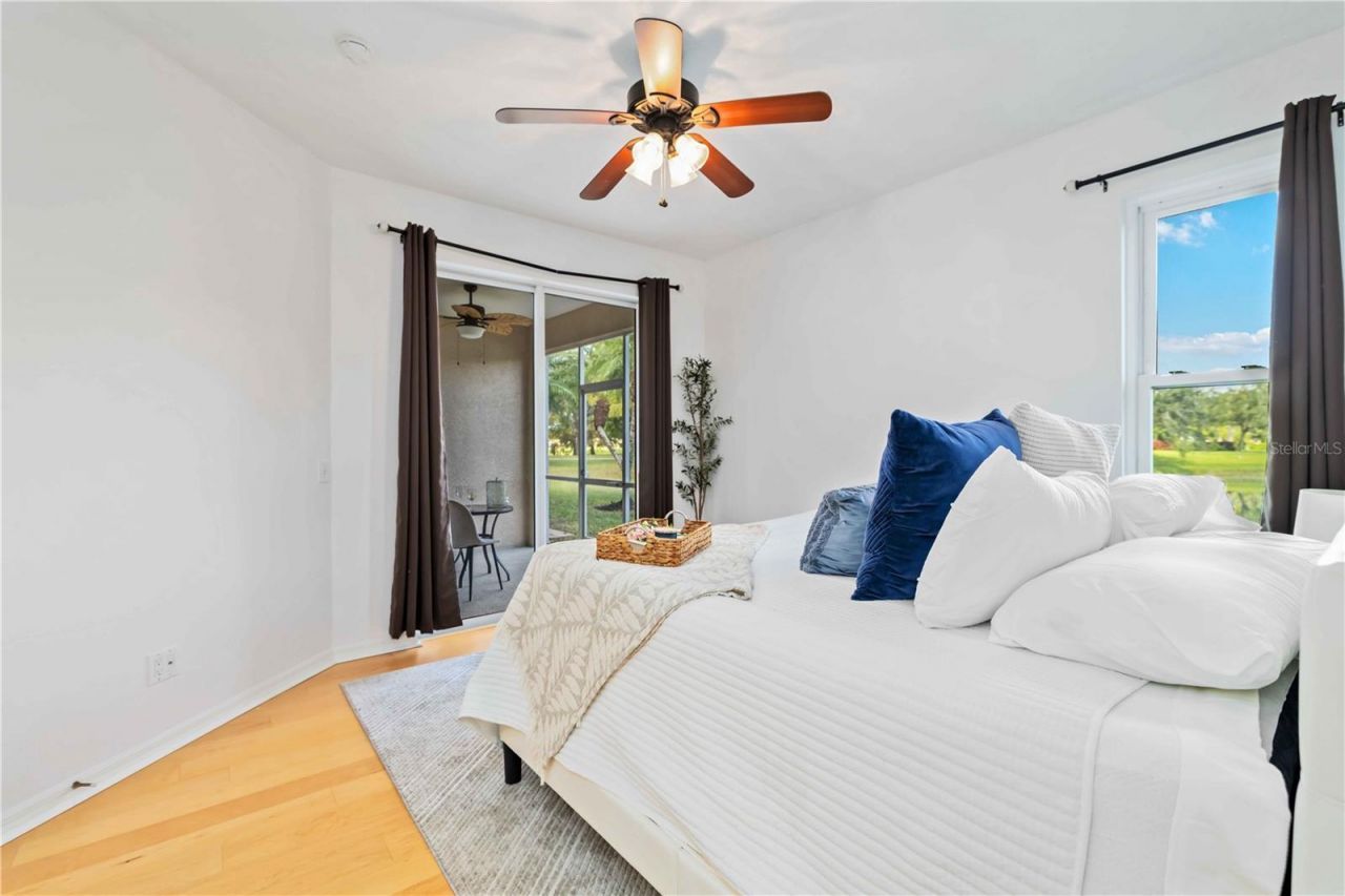 4209 Cascade Falls Drive, Sarasota, FL 34243 Photo